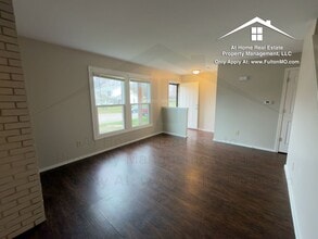 1822 Springdale Ct in Mexico, MO - Building Photo - Building Photo