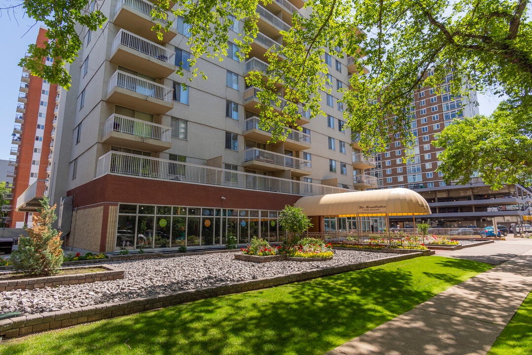 The Mountbatten Apartments in Edmonton, AB - Building Photo