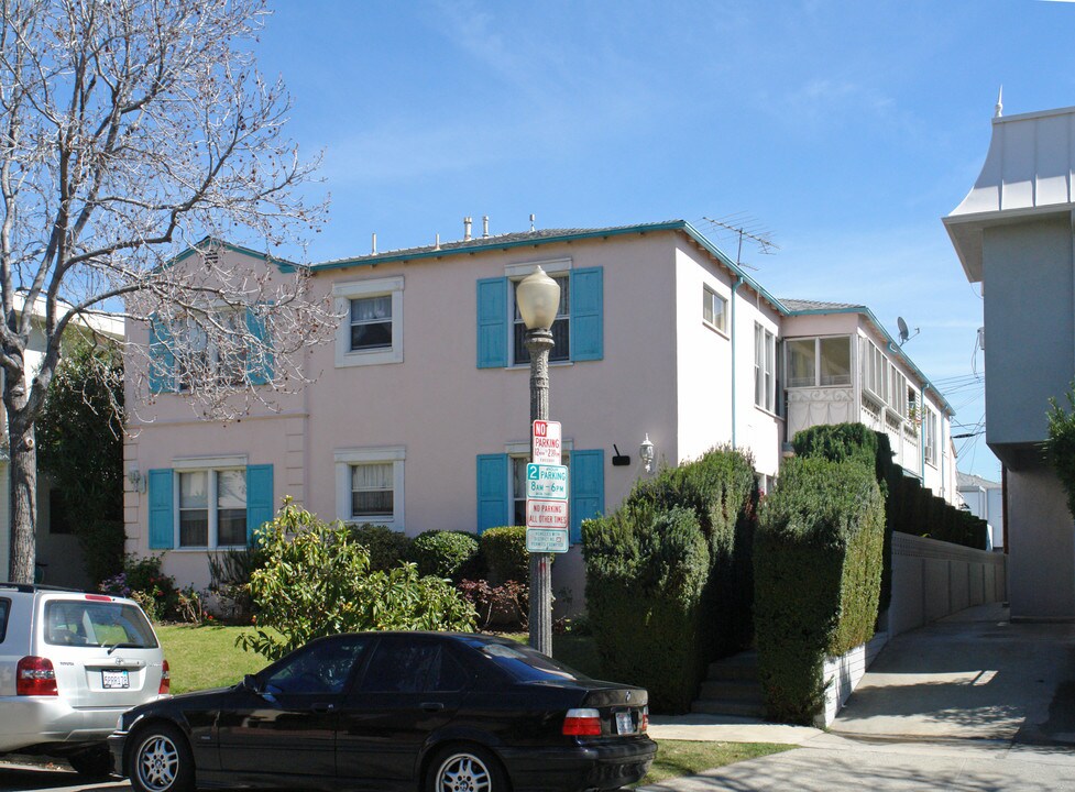 1124 S Rexford Dr in Los Angeles, CA - Foto de edificio