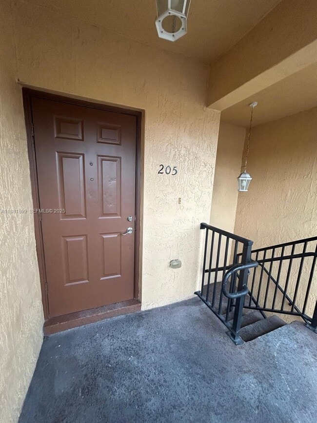 1650 NE 33rd Ave in Homestead, FL - Building Photo - Building Photo