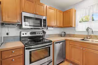 763 18th St NE in Salem, OR - Building Photo - Building Photo