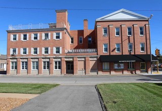 Brede Tower Apartments North in Belleville, IL - Building Photo - Building Photo