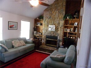 2574 N Regatta Point in Crystal River, FL - Building Photo - Building Photo