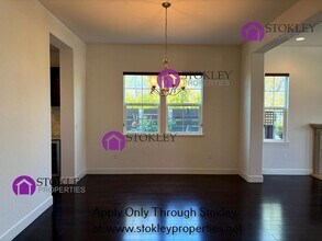 1836 Porcellano Way in Dublin, CA - Building Photo - Building Photo