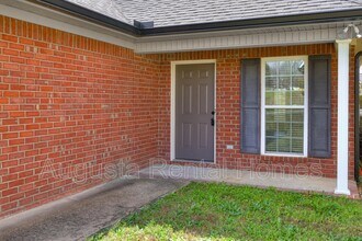 1054 Grove Landing Ln in Grovetown, GA - Building Photo - Building Photo