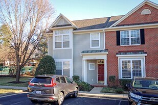 1009 Somer Chase Ct in Charlottesville, VA - Building Photo