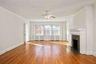 The Sombart in Kansas City, MO - Building Photo