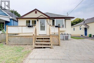 259 Sanders St in London, ON - Building Photo
