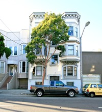 Oak Street Apartments in San Francisco, CA - Building Photo - Building Photo