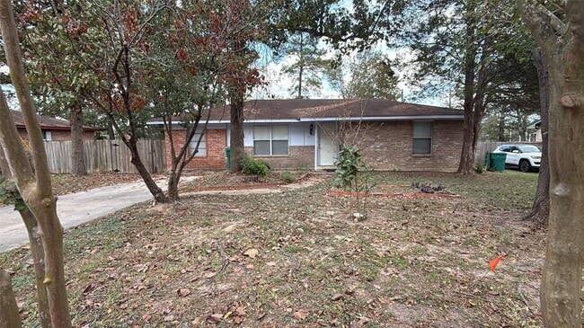 property at 208 Laurie Ln