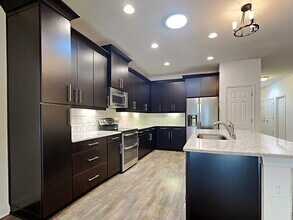 11735 Albatross Ln in Riverview, FL - Foto de edificio - Building Photo