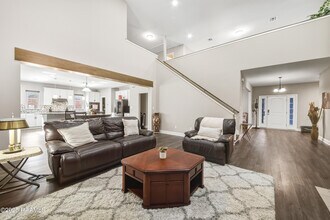 213 E Peck Blvd in Lafayette, LA - Building Photo - Building Photo