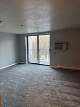 60 Charles St in Weymouth, MA - Building Photo - Building Photo