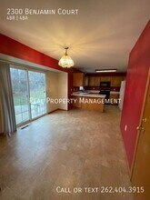 2300 Benjamin Ct in Waukesha, WI - Building Photo - Building Photo