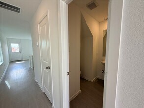 922 Pertuso Ln in Huffman, TX - Building Photo - Building Photo