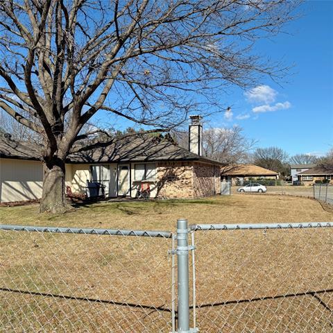 1122 Pyramid Dr in Garland, TX - Building Photo - Building Photo