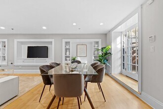 80 Worcester St, Unit A in Boston, MA - Building Photo - Building Photo