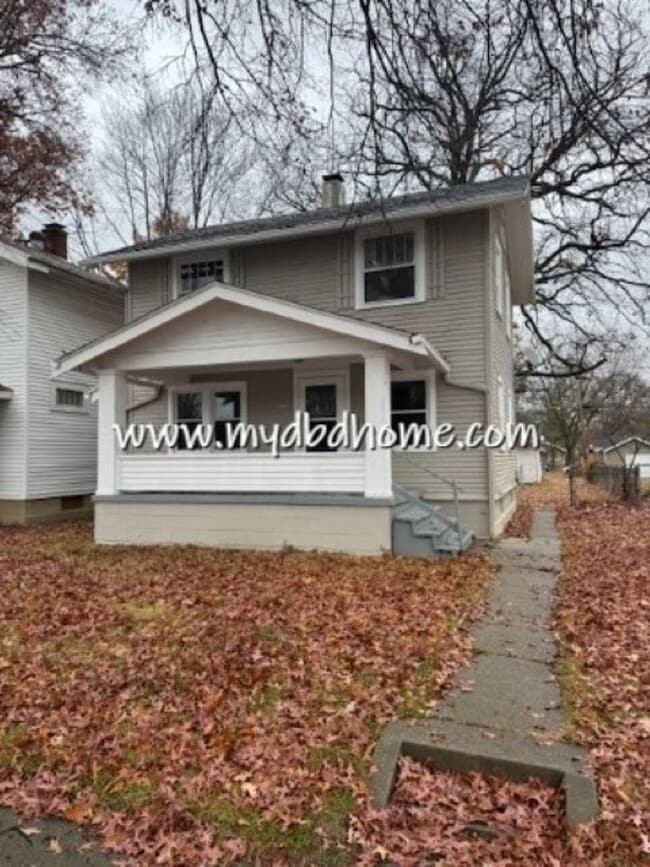 property at 3105 Alexander St