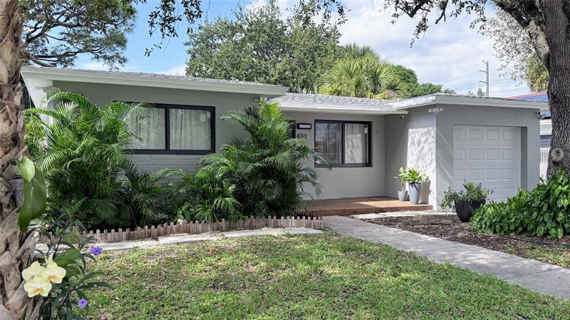 433 NW 15th Way in Fort Lauderdale, FL - Building Photo