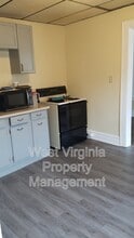 415 Woodlawn Ave in Beckley, WV - Building Photo - Building Photo