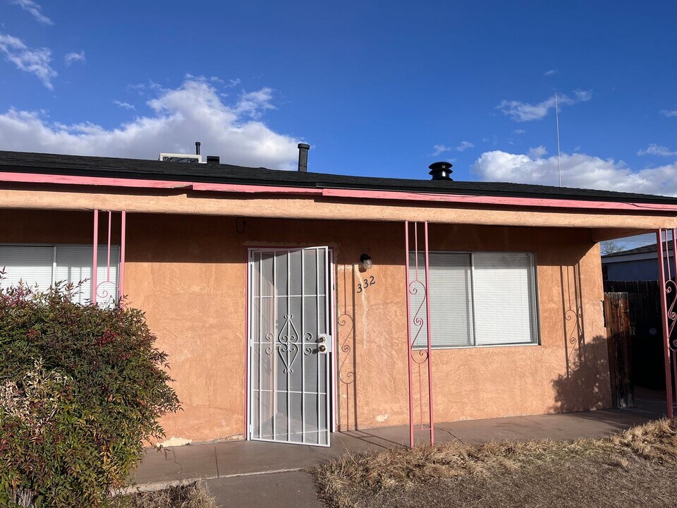 332 General Marshall St NE in Albuquerque, NM - Foto de edificio