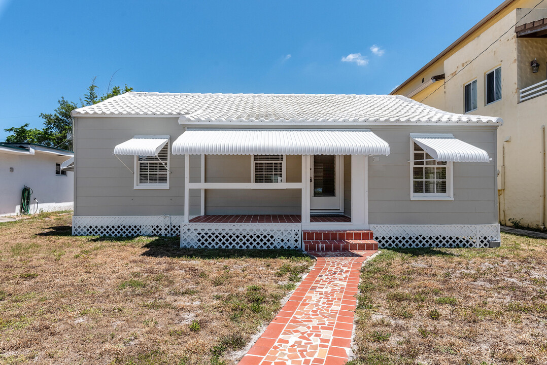 500 SW 10th St in Fort Lauderdale, FL - Building Photo