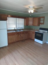 904 S Locust St in Pittsburg, KS - Building Photo - Building Photo