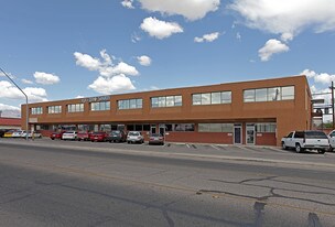 The Broadmoor in Tucson, AZ - Building Photo