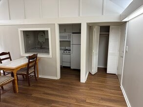 130 Fairway Ave, Unit 147 in Southern Pines, NC - Foto de edificio - Building Photo