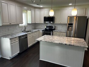 2931 Best Rd in Maryville, TN - Building Photo - Building Photo