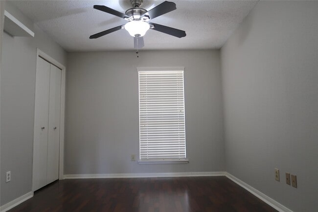 property at 7507 Sunny Oaks Way