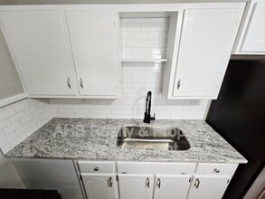 1218 Franklin St in Burlington, NC - Building Photo - Building Photo