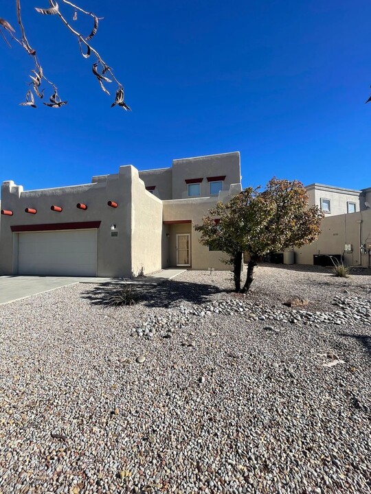 4224 Luz Del Sol in Santa Fe, NM - Building Photo