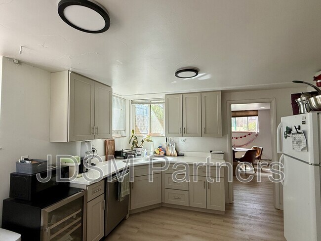 1046 Harrison St in Denver, CO - Building Photo - Building Photo