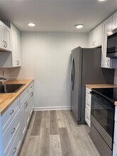 801 SW 133rd Terrace in Pembroke Pines, FL - Building Photo - Building Photo