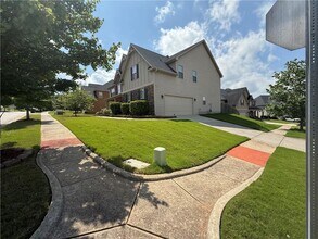 4316 Kershaw Dr in Snellville, GA - Foto de edificio - Building Photo
