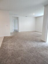 1645 Buttonwood Way in Haines City, FL - Building Photo - Building Photo