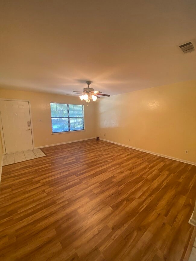 2289 Nannas Loop in Tallahassee, FL - Building Photo - Building Photo