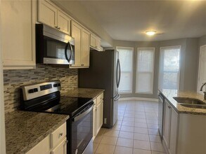 505 Oxford Crest Ct NW in Lawrenceville, GA - Building Photo - Building Photo