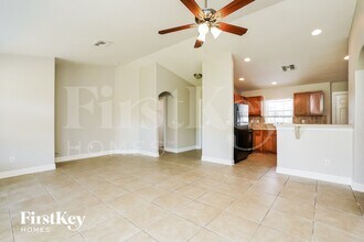 6136 Hellman Ave in Ft. Myers, FL - Building Photo - Building Photo