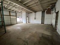 8424 Airport Rd - 12