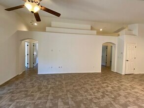 8771 N Finfrock Dr in Tucson, AZ - Building Photo - Building Photo