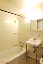 10216 S Pulaski Rd in Oak Lawn, IL - Building Photo - Building Photo
