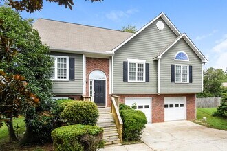 2643 Kingsbrooke Ct in Kennesaw, GA - Foto de edificio - Building Photo
