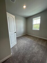 108 Millbrook Dr in Spring Hill, TN - Building Photo - Building Photo