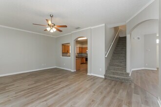 12812 Longcrest Dr in Riverview, FL - Building Photo - Building Photo