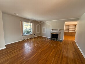 3175 Ramona Ave in Cincinnati, OH - Building Photo - Building Photo