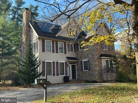 1 Haymarket Ln in Bryn Mawr, PA - Building Photo