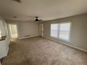 933 Ballinger St in Abilene, TX - Building Photo - Building Photo