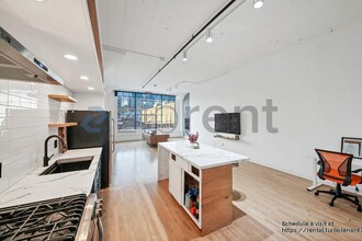 420 San Pedro St in Los Angeles, CA - Foto de edificio - Building Photo